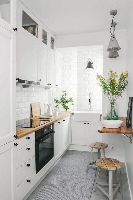 How To Make A Small Kitchen Interior Design Looks Spacious? Find Out The Tips!