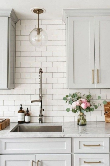 Confused To Apply Beautiful Kitchen Backsplash design? Get Easy Tips & Ideas Here